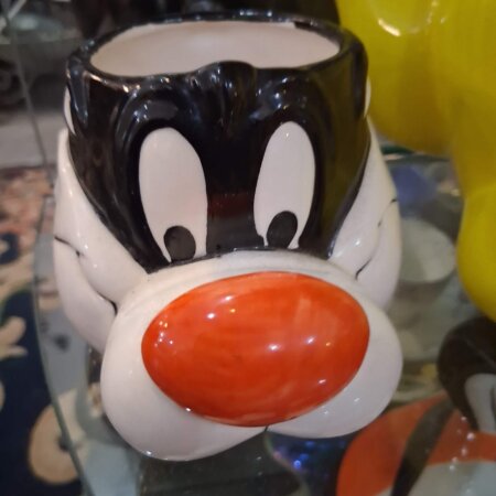 Sylvester The "Putty Cat" Tea cup